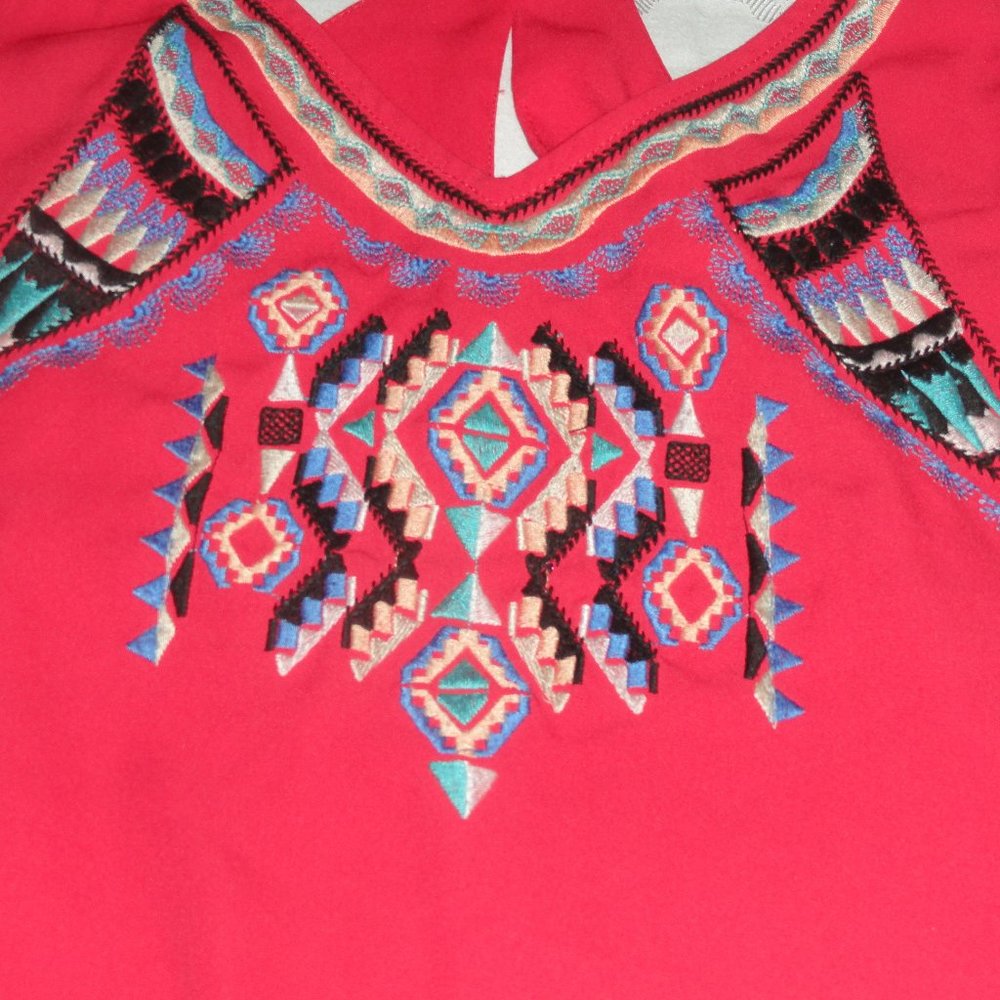 Embroidered Top Aztec Design Tank XL - Picture 2 of 6